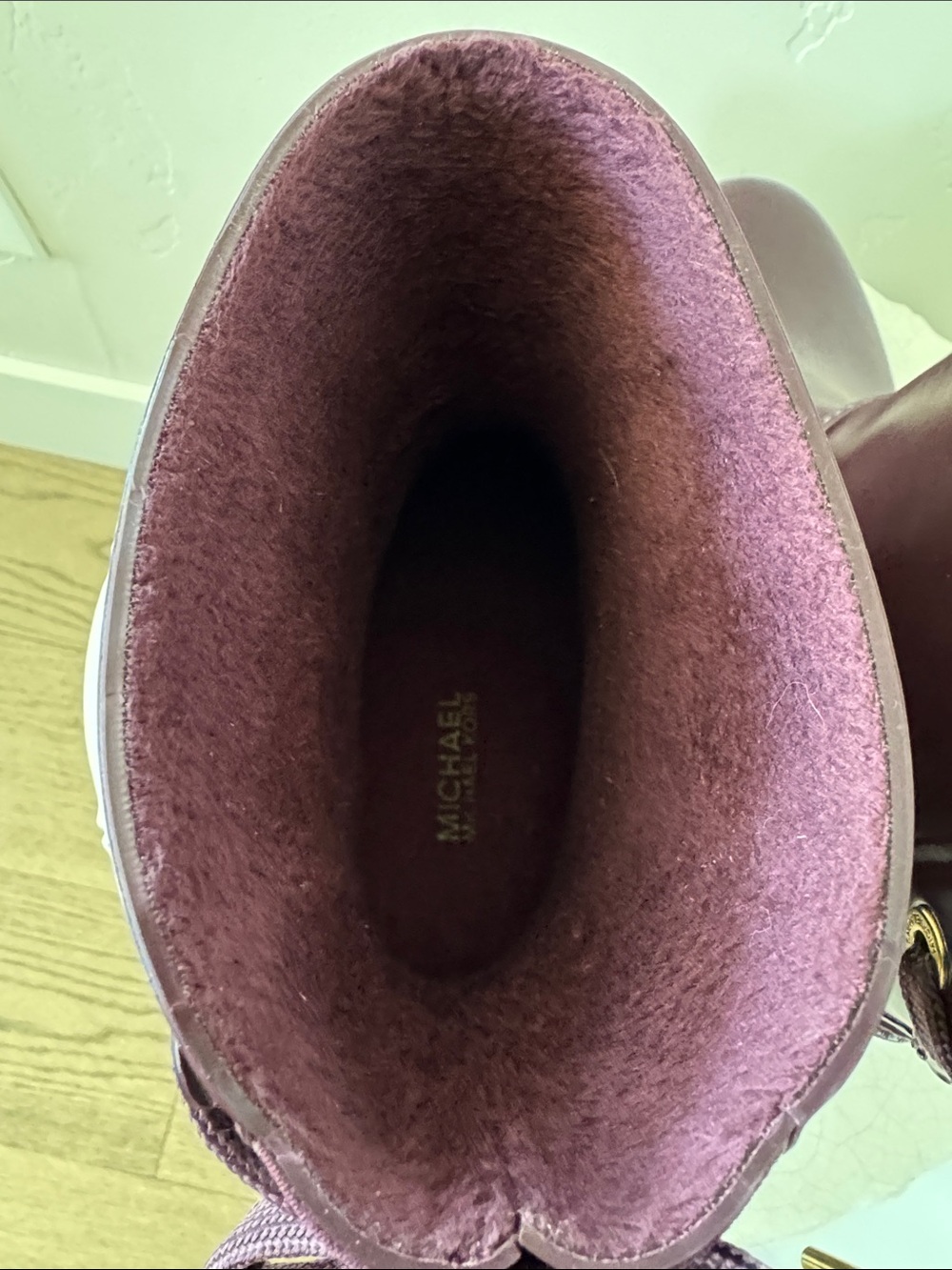 Michael Kors Women’s Deep Plum Lace-Up Glossy Rubber Ankle Rain Boots Size 9 EUC - Picture 5 of 13